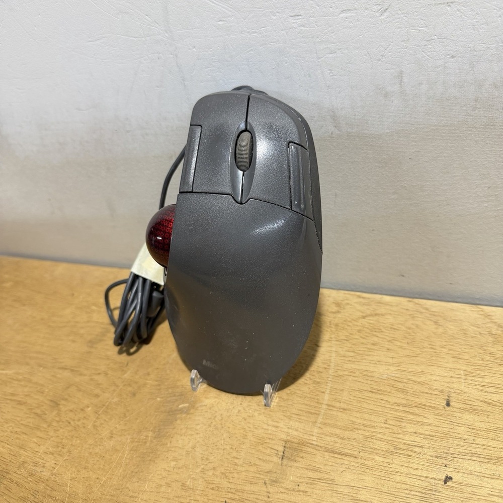 Microsoft Trackball Optical 1.0 (D67-00001), Tested Computer Mouse 2000s - Picture 4 of 10